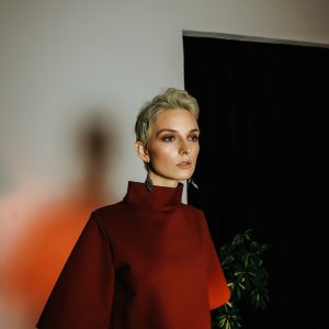 Bluzka bordo dzwonek